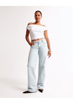 Abercrombie Low Rise Baggy Jean - Light Blue